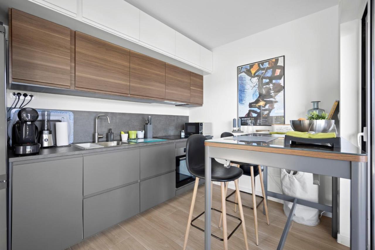 Urban Loft Next To The Apartmán